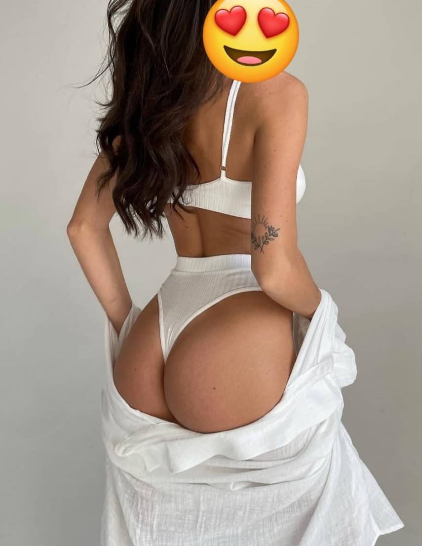 Zeytinburnu Escort İpek İle Sizin İçin Özel Anlar